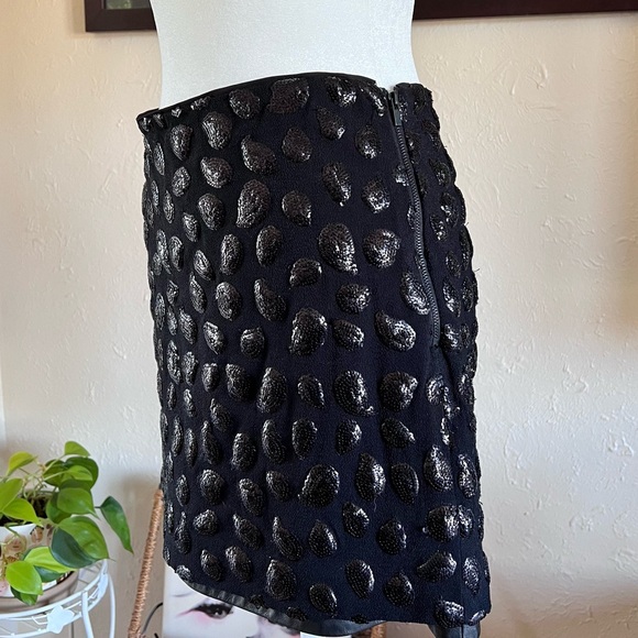 Diane Von Furstenburg DVF Black Sequin Mini Skirt Leather Trim - Picture 3 of 7